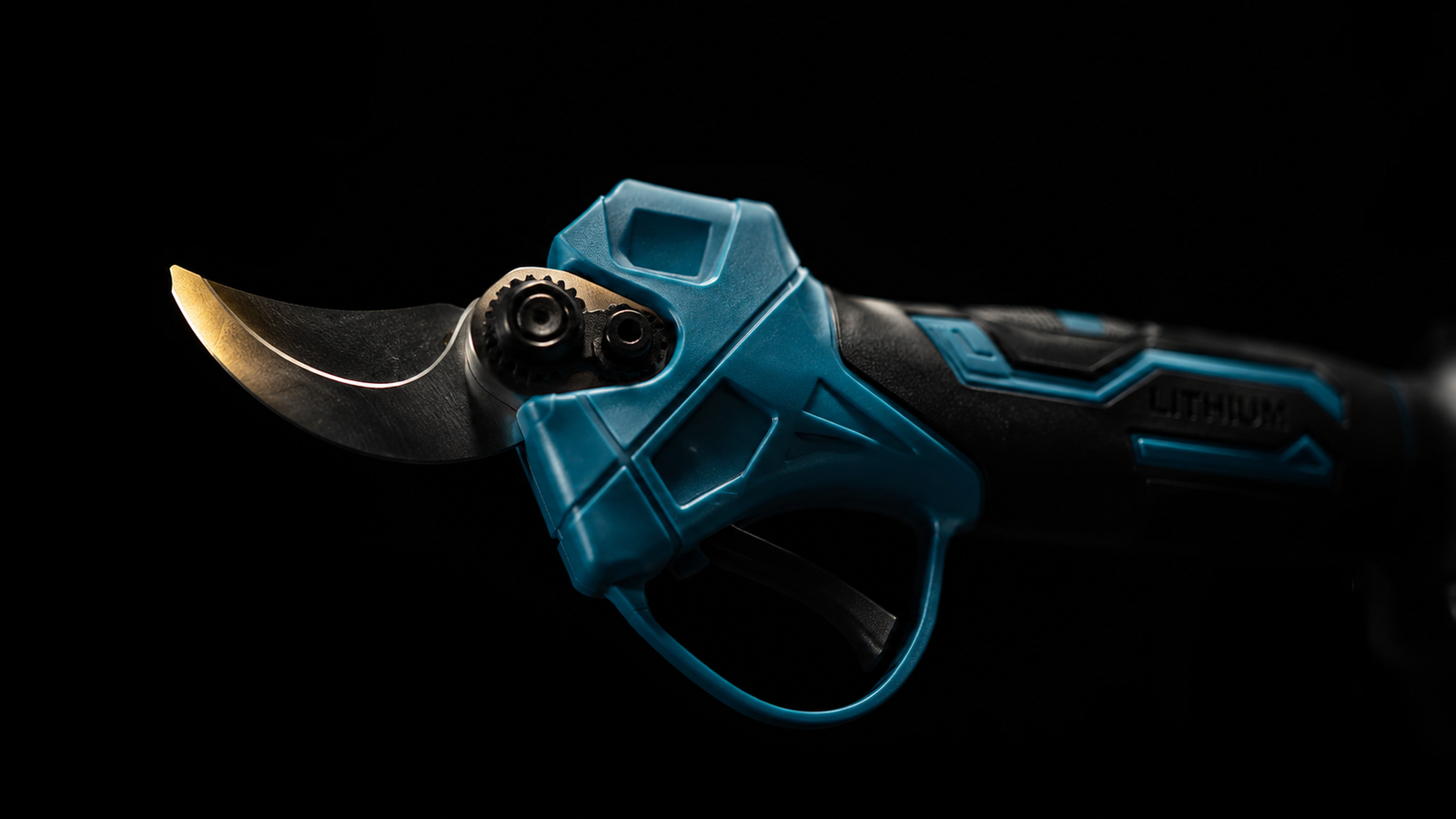 Why More Gardeners Are Going Cordless.